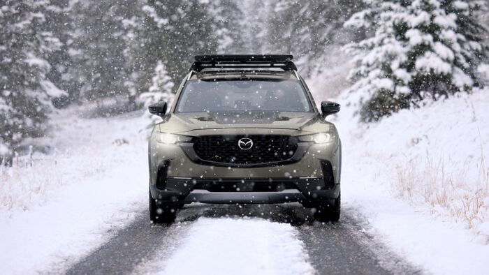 Mazda CX-50 facing the front in the snow