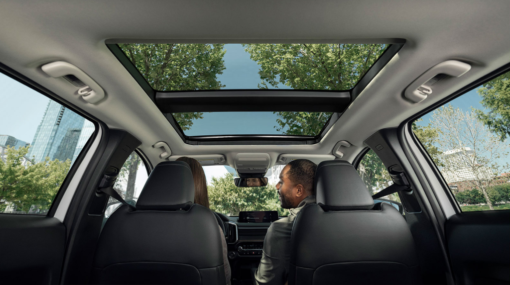 2025 Mazda CX-50 Hybrid interior sunroof