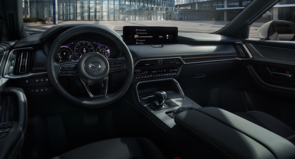 2025 Mazda CX-90 - Interior tech and infotainment