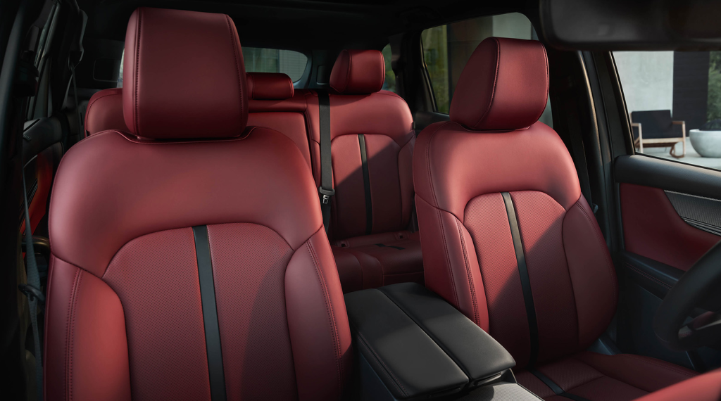 2025 Mazda CX-70 seats