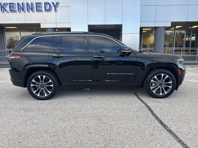 2022 Jeep Grand Cherokee Overland