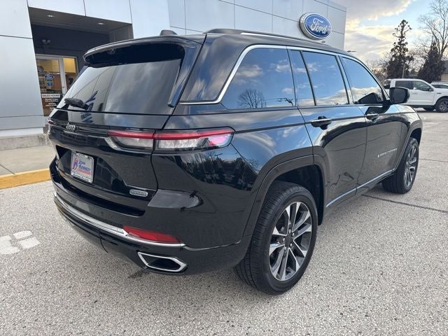 2022 Jeep Grand Cherokee Overland