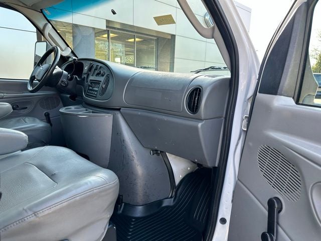 2008 Ford Econoline Commercial Cutaway Base