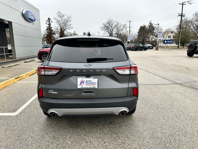 2021 Ford Escape SE