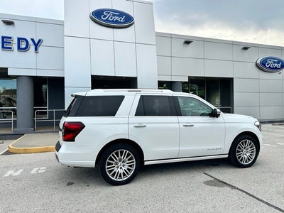2022 Ford Expedition Platinum