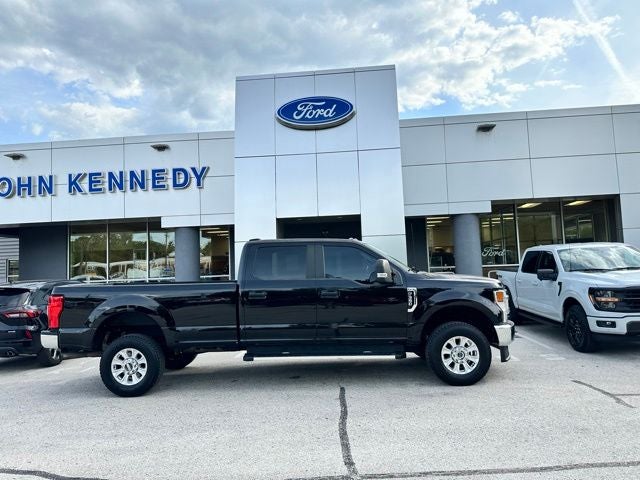 2022 Ford Super Duty F-350 SRW XL