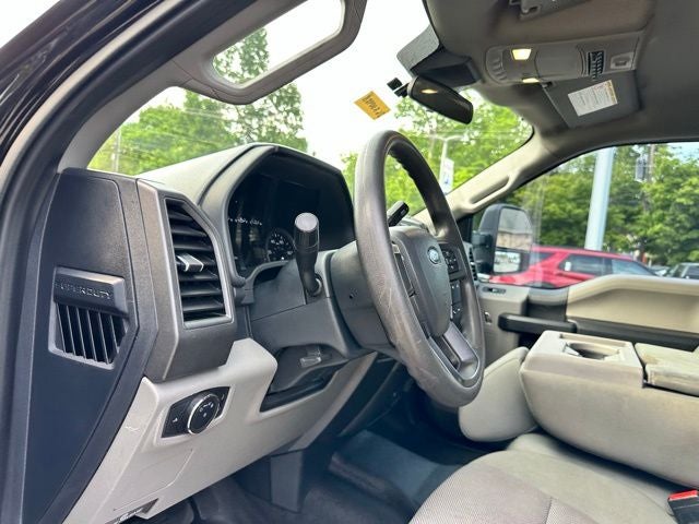2022 Ford Super Duty F-350 SRW XL