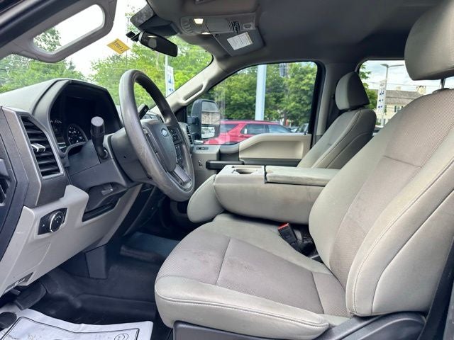 2022 Ford Super Duty F-350 SRW XL