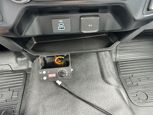 2025 Ford Super Duty F-350 SRW XLT