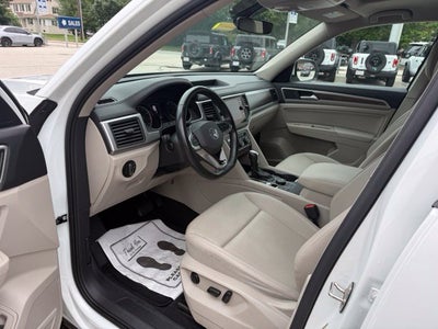 2021 Volkswagen Atlas 3.6L V6 SE w/Technology