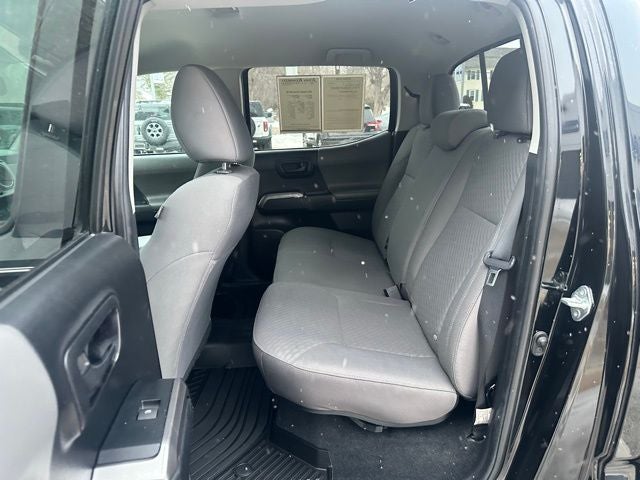 2022 Toyota Tacoma 4WD SR