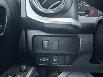 2022 Toyota Tacoma 4WD SR