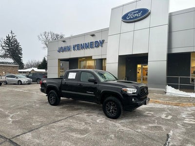 2022 Toyota Tacoma 4WD SR