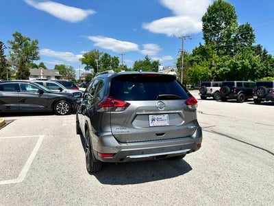 2020 Nissan Rogue SL