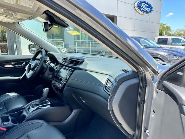 2020 Nissan Rogue SL