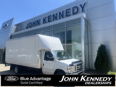 2025 Ford E-350SD Base Cutaway