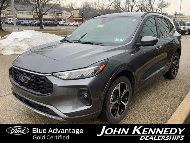 2023 Ford Escape ST-Line Select