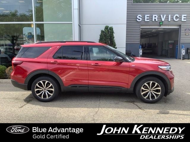 2022 Ford Explorer ST-Line