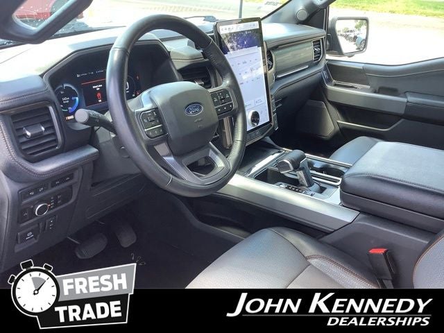 2024 Ford F-150 Lightning Lariat