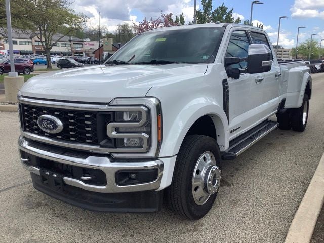 2023 Ford F-450SD Lariat DRW