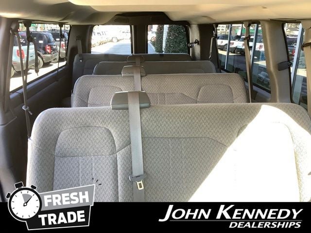 2014 Chevrolet Express 3500 LT Passenger