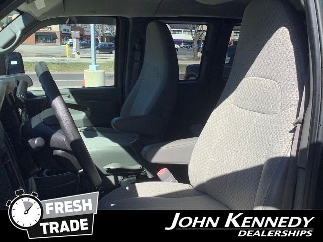 2014 Chevrolet Express 3500 LT Passenger