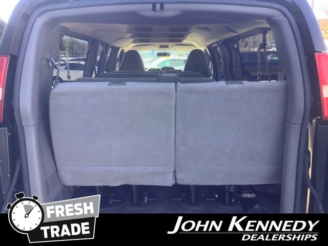 2014 Chevrolet Express 3500 LT Passenger