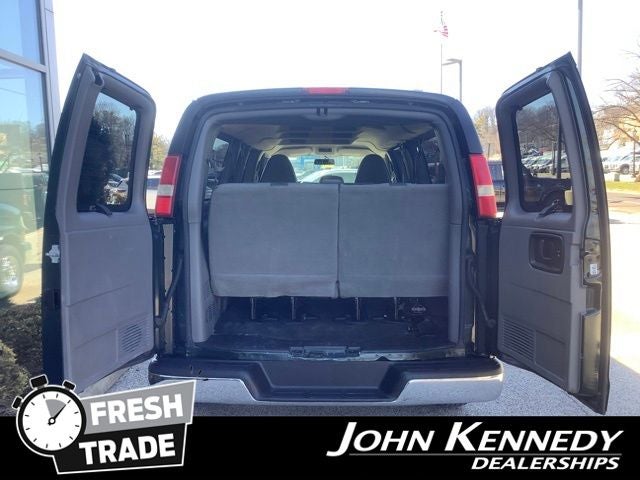 2014 Chevrolet Express 3500 LT Passenger