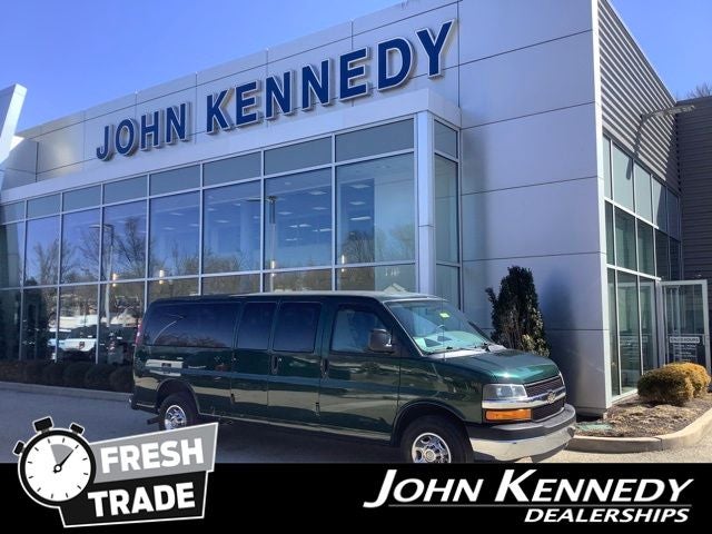 2014 Chevrolet Express 3500 LT Passenger