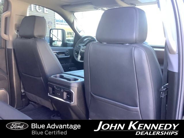 2025 GMC Sierra 2500HD Denali