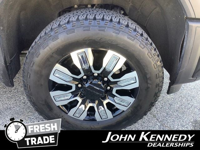 2025 GMC Sierra 2500HD Denali