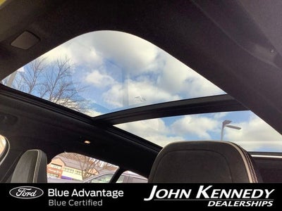 2021 Volvo XC40 Recharge Pure Electric P8