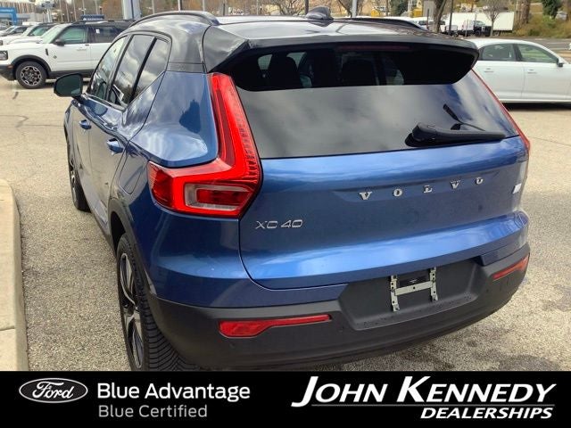 2021 Volvo XC40 Recharge Pure Electric P8