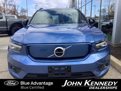 2021 Volvo XC40 Recharge Pure Electric P8