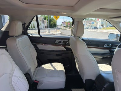 2019 Ford Explorer Platinum