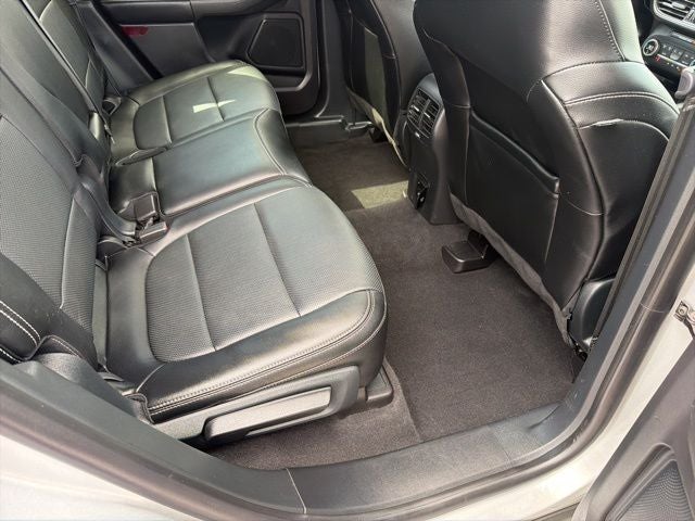 2020 Ford Escape Hybrid Titanium