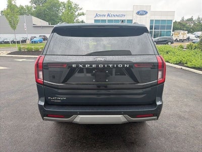 2025 Ford Expedition Platinum