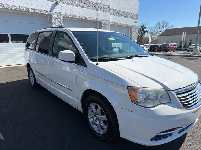 2011 Chrysler Town & Country Touring
