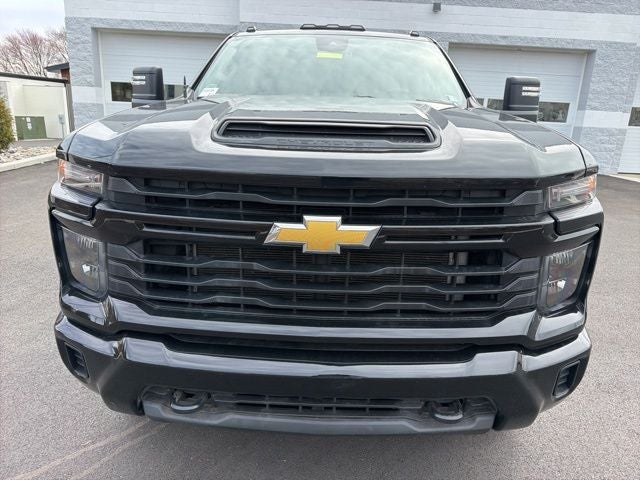 2024 Chevrolet Silverado 2500HD Custom