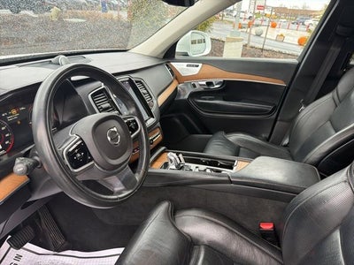 2019 Volvo XC90 Hybrid T8 Inscription