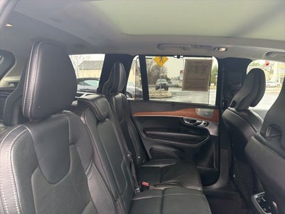 2019 Volvo XC90 Hybrid T8 Inscription