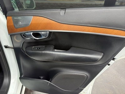 2019 Volvo XC90 Hybrid T8 Inscription