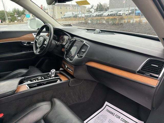 2019 Volvo XC90 Hybrid T8 Inscription