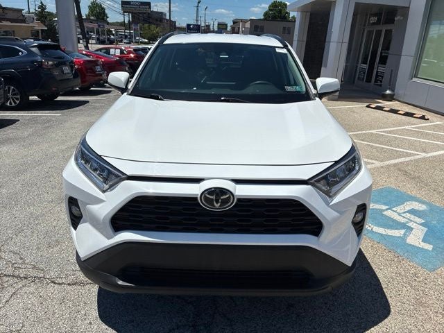 2020 Toyota RAV4 XLE