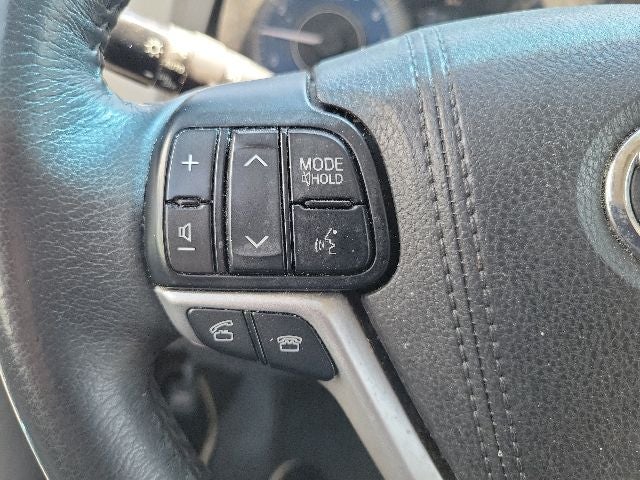 2017 Toyota Sienna XLE Premium 7 Passenger