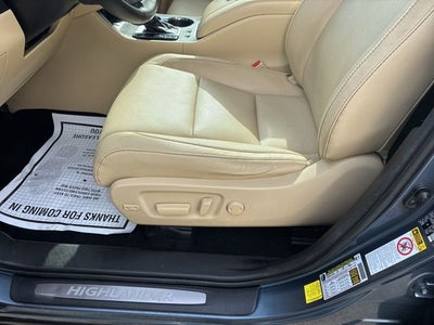 2017 Toyota Highlander Limited