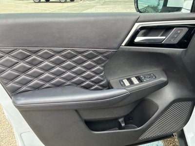 2024 Mitsubishi Outlander SEL