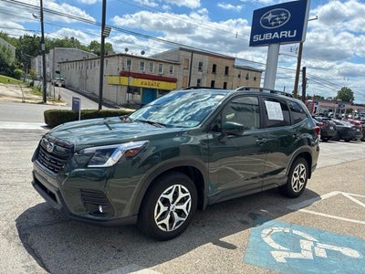 2024 Subaru Forester Premium
