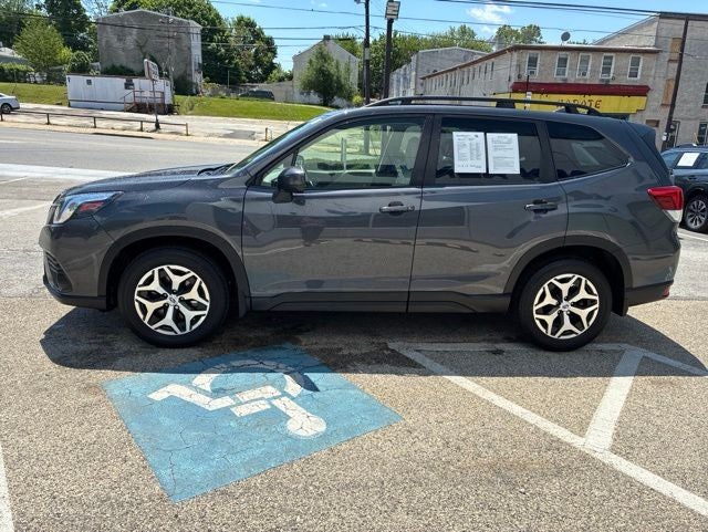 2023 Subaru Forester Premium