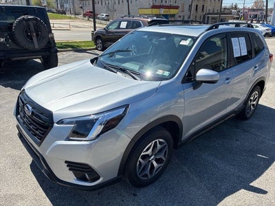 2023 Subaru Forester Premium